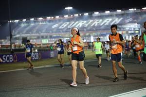 BIB: 932
                            <button type="button" onclick="openModal(14535648)" class="btn btn-primary btn-sm float-right btn-popup" data-toggle="modal" data-target=".modal-high-quality">
                        <i class="fas fa-shopping-cart"></i> Add to Cart
                    </button>
                                            <button type="button" onclick="isThisMe(14535648, true)" class="btn btn-success btn-sm float-right btn-popup btn-isme hidden" data-toggle="tooltip" data-placement="bottom" title="นี่คือรูปของคุณใช่ไหม คลิกที่นี่เพื่อเอาเข้าอัลบั้ม">
                        <i class="fas fa-plus"></i> Add to album
                    </button>
                    <button type="button" onclick="isThisMe(14535648, false)" class="btn btn-warning btn-sm float-right btn-popup btn-isnotme hidden">
                        <i class="fas fa-ban"></i> Remove from album
                    </button>