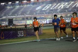 BIB: 23161, 28221
                            <button type="button" onclick="openModal(14549549)" class="btn btn-primary btn-sm float-right btn-popup" data-toggle="modal" data-target=".modal-high-quality">
                        <i class="fas fa-shopping-cart"></i> Add to Cart
                    </button>
                                            <button type="button" onclick="isThisMe(14549549, true)" class="btn btn-success btn-sm float-right btn-popup btn-isme hidden" data-toggle="tooltip" data-placement="bottom" title="นี่คือรูปของคุณใช่ไหม คลิกที่นี่เพื่อเอาเข้าอัลบั้ม">
                        <i class="fas fa-plus"></i> Add to album
                    </button>
                    <button type="button" onclick="isThisMe(14549549, false)" class="btn btn-warning btn-sm float-right btn-popup btn-isnotme hidden">
                        <i class="fas fa-ban"></i> Remove from album
                    </button>