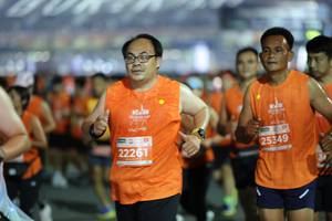 BIB: 25349, 22261
                            <button type="button" onclick="openModal(14388992)" class="btn btn-primary btn-sm float-right btn-popup" data-toggle="modal" data-target=".modal-high-quality">
                        <i class="fas fa-shopping-cart"></i> Add to Cart
                    </button>
                                            <button type="button" onclick="isThisMe(14388992, true)" class="btn btn-success btn-sm float-right btn-popup btn-isme hidden" data-toggle="tooltip" data-placement="bottom" title="นี่คือรูปของคุณใช่ไหม คลิกที่นี่เพื่อเอาเข้าอัลบั้ม">
                        <i class="fas fa-plus"></i> Add to album
                    </button>
                    <button type="button" onclick="isThisMe(14388992, false)" class="btn btn-warning btn-sm float-right btn-popup btn-isnotme hidden">
                        <i class="fas fa-ban"></i> Remove from album
                    </button>