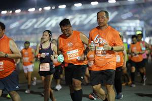 BIB: 25474, 20202, 28034
                            <button type="button" onclick="openModal(14509071)" class="btn btn-primary btn-sm float-right btn-popup" data-toggle="modal" data-target=".modal-high-quality">
                        <i class="fas fa-shopping-cart"></i> Add to Cart
                    </button>
                                            <button type="button" onclick="isThisMe(14509071, true)" class="btn btn-success btn-sm float-right btn-popup btn-isme hidden" data-toggle="tooltip" data-placement="bottom" title="นี่คือรูปของคุณใช่ไหม คลิกที่นี่เพื่อเอาเข้าอัลบั้ม">
                        <i class="fas fa-plus"></i> Add to album
                    </button>
                    <button type="button" onclick="isThisMe(14509071, false)" class="btn btn-warning btn-sm float-right btn-popup btn-isnotme hidden">
                        <i class="fas fa-ban"></i> Remove from album
                    </button>