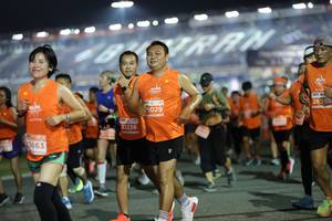 BIB: 26558, 029, 22236, 3663
                            <button type="button" onclick="openModal(14486908)" class="btn btn-primary btn-sm float-right btn-popup" data-toggle="modal" data-target=".modal-high-quality">
                        <i class="fas fa-shopping-cart"></i> Add to Cart
                    </button>
                                            <button type="button" onclick="isThisMe(14486908, true)" class="btn btn-success btn-sm float-right btn-popup btn-isme hidden" data-toggle="tooltip" data-placement="bottom" title="นี่คือรูปของคุณใช่ไหม คลิกที่นี่เพื่อเอาเข้าอัลบั้ม">
                        <i class="fas fa-plus"></i> Add to album
                    </button>
                    <button type="button" onclick="isThisMe(14486908, false)" class="btn btn-warning btn-sm float-right btn-popup btn-isnotme hidden">
                        <i class="fas fa-ban"></i> Remove from album
                    </button>