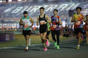 BIB: 9920, 27309, 25756, 7201
                            <button type="button" onclick="openModal(14526538)" class="btn btn-primary btn-sm float-right btn-popup" data-toggle="modal" data-target=".modal-high-quality">
                        <i class="fas fa-shopping-cart"></i> Add to Cart
                    </button>
                                            <button type="button" onclick="isThisMe(14526538, true)" class="btn btn-success btn-sm float-right btn-popup btn-isme hidden" data-toggle="tooltip" data-placement="bottom" title="นี่คือรูปของคุณใช่ไหม คลิกที่นี่เพื่อเอาเข้าอัลบั้ม">
                        <i class="fas fa-plus"></i> Add to album
                    </button>
                    <button type="button" onclick="isThisMe(14526538, false)" class="btn btn-warning btn-sm float-right btn-popup btn-isnotme hidden">
                        <i class="fas fa-ban"></i> Remove from album
                    </button>