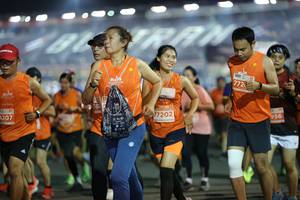 BIB: 772, 1207, 77202, 956
                            <button type="button" onclick="openModal(14479833)" class="btn btn-primary btn-sm float-right btn-popup" data-toggle="modal" data-target=".modal-high-quality">
                        <i class="fas fa-shopping-cart"></i> Add to Cart
                    </button>
                                            <button type="button" onclick="isThisMe(14479833, true)" class="btn btn-success btn-sm float-right btn-popup btn-isme hidden" data-toggle="tooltip" data-placement="bottom" title="นี่คือรูปของคุณใช่ไหม คลิกที่นี่เพื่อเอาเข้าอัลบั้ม">
                        <i class="fas fa-plus"></i> Add to album
                    </button>
                    <button type="button" onclick="isThisMe(14479833, false)" class="btn btn-warning btn-sm float-right btn-popup btn-isnotme hidden">
                        <i class="fas fa-ban"></i> Remove from album
                    </button>