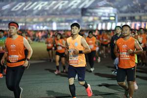 BIB: 26299, 20209, 25986
                            <button type="button" onclick="openModal(14397231)" class="btn btn-primary btn-sm float-right btn-popup" data-toggle="modal" data-target=".modal-high-quality">
                        <i class="fas fa-shopping-cart"></i> Add to Cart
                    </button>
                                            <button type="button" onclick="isThisMe(14397231, true)" class="btn btn-success btn-sm float-right btn-popup btn-isme hidden" data-toggle="tooltip" data-placement="bottom" title="นี่คือรูปของคุณใช่ไหม คลิกที่นี่เพื่อเอาเข้าอัลบั้ม">
                        <i class="fas fa-plus"></i> Add to album
                    </button>
                    <button type="button" onclick="isThisMe(14397231, false)" class="btn btn-warning btn-sm float-right btn-popup btn-isnotme hidden">
                        <i class="fas fa-ban"></i> Remove from album
                    </button>