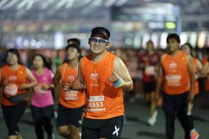 BIB: 26553
                            <button type="button" onclick="openModal(14633276)" class="btn btn-primary btn-sm float-right btn-popup" data-toggle="modal" data-target=".modal-high-quality">
                        <i class="fas fa-shopping-cart"></i> Add to Cart
                    </button>
                                            <button type="button" onclick="isThisMe(14633276, true)" class="btn btn-success btn-sm float-right btn-popup btn-isme hidden" data-toggle="tooltip" data-placement="bottom" title="นี่คือรูปของคุณใช่ไหม คลิกที่นี่เพื่อเอาเข้าอัลบั้ม">
                        <i class="fas fa-plus"></i> Add to album
                    </button>
                    <button type="button" onclick="isThisMe(14633276, false)" class="btn btn-warning btn-sm float-right btn-popup btn-isnotme hidden">
                        <i class="fas fa-ban"></i> Remove from album
                    </button>