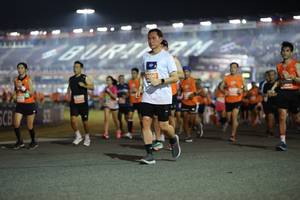 BIB: 3000
                            <button type="button" onclick="openModal(14601011)" class="btn btn-primary btn-sm float-right btn-popup" data-toggle="modal" data-target=".modal-high-quality">
                        <i class="fas fa-shopping-cart"></i> Add to Cart
                    </button>
                                            <button type="button" onclick="isThisMe(14601011, true)" class="btn btn-success btn-sm float-right btn-popup btn-isme hidden" data-toggle="tooltip" data-placement="bottom" title="นี่คือรูปของคุณใช่ไหม คลิกที่นี่เพื่อเอาเข้าอัลบั้ม">
                        <i class="fas fa-plus"></i> Add to album
                    </button>
                    <button type="button" onclick="isThisMe(14601011, false)" class="btn btn-warning btn-sm float-right btn-popup btn-isnotme hidden">
                        <i class="fas fa-ban"></i> Remove from album
                    </button>