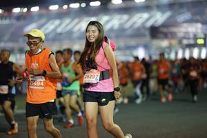 BIB: 2929, 26694, 
                            <button type="button" onclick="openModal(14511395)" class="btn btn-primary btn-sm float-right btn-popup" data-toggle="modal" data-target=".modal-high-quality">
                        <i class="fas fa-shopping-cart"></i> Add to Cart
                    </button>
                                            <button type="button" onclick="isThisMe(14511395, true)" class="btn btn-success btn-sm float-right btn-popup btn-isme hidden" data-toggle="tooltip" data-placement="bottom" title="นี่คือรูปของคุณใช่ไหม คลิกที่นี่เพื่อเอาเข้าอัลบั้ม">
                        <i class="fas fa-plus"></i> Add to album
                    </button>
                    <button type="button" onclick="isThisMe(14511395, false)" class="btn btn-warning btn-sm float-right btn-popup btn-isnotme hidden">
                        <i class="fas fa-ban"></i> Remove from album
                    </button>