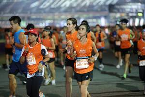 BIB: 3742, 28499, 225
                            <button type="button" onclick="openModal(14410281)" class="btn btn-primary btn-sm float-right btn-popup" data-toggle="modal" data-target=".modal-high-quality">
                        <i class="fas fa-shopping-cart"></i> Add to Cart
                    </button>
                                            <button type="button" onclick="isThisMe(14410281, true)" class="btn btn-success btn-sm float-right btn-popup btn-isme hidden" data-toggle="tooltip" data-placement="bottom" title="นี่คือรูปของคุณใช่ไหม คลิกที่นี่เพื่อเอาเข้าอัลบั้ม">
                        <i class="fas fa-plus"></i> Add to album
                    </button>
                    <button type="button" onclick="isThisMe(14410281, false)" class="btn btn-warning btn-sm float-right btn-popup btn-isnotme hidden">
                        <i class="fas fa-ban"></i> Remove from album
                    </button>