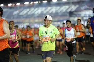 BIB: 27270, 26245, 2709, 
                            <button type="button" onclick="openModal(14446486)" class="btn btn-primary btn-sm float-right btn-popup" data-toggle="modal" data-target=".modal-high-quality">
                        <i class="fas fa-shopping-cart"></i> Add to Cart
                    </button>
                                            <button type="button" onclick="isThisMe(14446486, true)" class="btn btn-success btn-sm float-right btn-popup btn-isme hidden" data-toggle="tooltip" data-placement="bottom" title="นี่คือรูปของคุณใช่ไหม คลิกที่นี่เพื่อเอาเข้าอัลบั้ม">
                        <i class="fas fa-plus"></i> Add to album
                    </button>
                    <button type="button" onclick="isThisMe(14446486, false)" class="btn btn-warning btn-sm float-right btn-popup btn-isnotme hidden">
                        <i class="fas fa-ban"></i> Remove from album
                    </button>