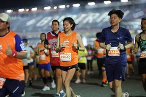 BIB: 26817, 27432, 29640, 220
                            <button type="button" onclick="openModal(14507311)" class="btn btn-primary btn-sm float-right btn-popup" data-toggle="modal" data-target=".modal-high-quality">
                        <i class="fas fa-shopping-cart"></i> Add to Cart
                    </button>
                                            <button type="button" onclick="isThisMe(14507311, true)" class="btn btn-success btn-sm float-right btn-popup btn-isme hidden" data-toggle="tooltip" data-placement="bottom" title="นี่คือรูปของคุณใช่ไหม คลิกที่นี่เพื่อเอาเข้าอัลบั้ม">
                        <i class="fas fa-plus"></i> Add to album
                    </button>
                    <button type="button" onclick="isThisMe(14507311, false)" class="btn btn-warning btn-sm float-right btn-popup btn-isnotme hidden">
                        <i class="fas fa-ban"></i> Remove from album
                    </button>