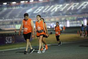 BIB: 95312, 303
                            <button type="button" onclick="openModal(14559182)" class="btn btn-primary btn-sm float-right btn-popup" data-toggle="modal" data-target=".modal-high-quality">
                        <i class="fas fa-shopping-cart"></i> Add to Cart
                    </button>
                                            <button type="button" onclick="isThisMe(14559182, true)" class="btn btn-success btn-sm float-right btn-popup btn-isme hidden" data-toggle="tooltip" data-placement="bottom" title="นี่คือรูปของคุณใช่ไหม คลิกที่นี่เพื่อเอาเข้าอัลบั้ม">
                        <i class="fas fa-plus"></i> Add to album
                    </button>
                    <button type="button" onclick="isThisMe(14559182, false)" class="btn btn-warning btn-sm float-right btn-popup btn-isnotme hidden">
                        <i class="fas fa-ban"></i> Remove from album
                    </button>