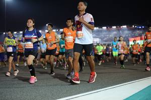 BIB: 7574, 325365, 20765, 4206
                            <button type="button" onclick="openModal(14606328)" class="btn btn-primary btn-sm float-right btn-popup" data-toggle="modal" data-target=".modal-high-quality">
                        <i class="fas fa-shopping-cart"></i> Add to Cart
                    </button>
                                            <button type="button" onclick="isThisMe(14606328, true)" class="btn btn-success btn-sm float-right btn-popup btn-isme hidden" data-toggle="tooltip" data-placement="bottom" title="นี่คือรูปของคุณใช่ไหม คลิกที่นี่เพื่อเอาเข้าอัลบั้ม">
                        <i class="fas fa-plus"></i> Add to album
                    </button>
                    <button type="button" onclick="isThisMe(14606328, false)" class="btn btn-warning btn-sm float-right btn-popup btn-isnotme hidden">
                        <i class="fas fa-ban"></i> Remove from album
                    </button>