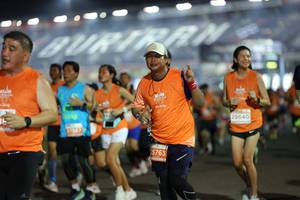 BIB: 29640, 5763
                            <button type="button" onclick="openModal(14506976)" class="btn btn-primary btn-sm float-right btn-popup" data-toggle="modal" data-target=".modal-high-quality">
                        <i class="fas fa-shopping-cart"></i> Add to Cart
                    </button>
                                            <button type="button" onclick="isThisMe(14506976, true)" class="btn btn-success btn-sm float-right btn-popup btn-isme hidden" data-toggle="tooltip" data-placement="bottom" title="นี่คือรูปของคุณใช่ไหม คลิกที่นี่เพื่อเอาเข้าอัลบั้ม">
                        <i class="fas fa-plus"></i> Add to album
                    </button>
                    <button type="button" onclick="isThisMe(14506976, false)" class="btn btn-warning btn-sm float-right btn-popup btn-isnotme hidden">
                        <i class="fas fa-ban"></i> Remove from album
                    </button>