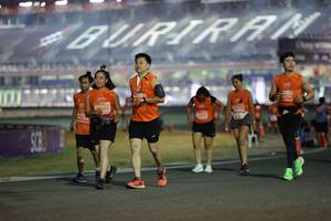 BIB: 15876, 5168
                            <button type="button" onclick="openModal(14552326)" class="btn btn-primary btn-sm float-right btn-popup" data-toggle="modal" data-target=".modal-high-quality">
                        <i class="fas fa-shopping-cart"></i> Add to Cart
                    </button>
                                            <button type="button" onclick="isThisMe(14552326, true)" class="btn btn-success btn-sm float-right btn-popup btn-isme hidden" data-toggle="tooltip" data-placement="bottom" title="นี่คือรูปของคุณใช่ไหม คลิกที่นี่เพื่อเอาเข้าอัลบั้ม">
                        <i class="fas fa-plus"></i> Add to album
                    </button>
                    <button type="button" onclick="isThisMe(14552326, false)" class="btn btn-warning btn-sm float-right btn-popup btn-isnotme hidden">
                        <i class="fas fa-ban"></i> Remove from album
                    </button>