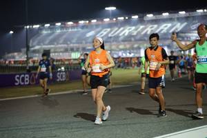 BIB: 41341, 289
                            <button type="button" onclick="openModal(14535741)" class="btn btn-primary btn-sm float-right btn-popup" data-toggle="modal" data-target=".modal-high-quality">
                        <i class="fas fa-shopping-cart"></i> Add to Cart
                    </button>
                                            <button type="button" onclick="isThisMe(14535741, true)" class="btn btn-success btn-sm float-right btn-popup btn-isme hidden" data-toggle="tooltip" data-placement="bottom" title="นี่คือรูปของคุณใช่ไหม คลิกที่นี่เพื่อเอาเข้าอัลบั้ม">
                        <i class="fas fa-plus"></i> Add to album
                    </button>
                    <button type="button" onclick="isThisMe(14535741, false)" class="btn btn-warning btn-sm float-right btn-popup btn-isnotme hidden">
                        <i class="fas fa-ban"></i> Remove from album
                    </button>