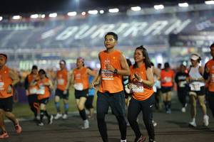 BIB: 20055
                            <button type="button" onclick="openModal(14470761)" class="btn btn-primary btn-sm float-right btn-popup" data-toggle="modal" data-target=".modal-high-quality">
                        <i class="fas fa-shopping-cart"></i> Add to Cart
                    </button>
                                            <button type="button" onclick="isThisMe(14470761, true)" class="btn btn-success btn-sm float-right btn-popup btn-isme hidden" data-toggle="tooltip" data-placement="bottom" title="นี่คือรูปของคุณใช่ไหม คลิกที่นี่เพื่อเอาเข้าอัลบั้ม">
                        <i class="fas fa-plus"></i> Add to album
                    </button>
                    <button type="button" onclick="isThisMe(14470761, false)" class="btn btn-warning btn-sm float-right btn-popup btn-isnotme hidden">
                        <i class="fas fa-ban"></i> Remove from album
                    </button>