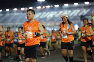 BIB: 9374, 0357
                            <button type="button" onclick="openModal(14498995)" class="btn btn-primary btn-sm float-right btn-popup" data-toggle="modal" data-target=".modal-high-quality">
                        <i class="fas fa-shopping-cart"></i> Add to Cart
                    </button>
                                            <button type="button" onclick="isThisMe(14498995, true)" class="btn btn-success btn-sm float-right btn-popup btn-isme hidden" data-toggle="tooltip" data-placement="bottom" title="นี่คือรูปของคุณใช่ไหม คลิกที่นี่เพื่อเอาเข้าอัลบั้ม">
                        <i class="fas fa-plus"></i> Add to album
                    </button>
                    <button type="button" onclick="isThisMe(14498995, false)" class="btn btn-warning btn-sm float-right btn-popup btn-isnotme hidden">
                        <i class="fas fa-ban"></i> Remove from album
                    </button>