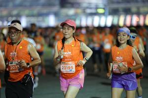 BIB: 2073, 23195, 
                            <button type="button" onclick="openModal(14376828)" class="btn btn-primary btn-sm float-right btn-popup" data-toggle="modal" data-target=".modal-high-quality">
                        <i class="fas fa-shopping-cart"></i> Add to Cart
                    </button>
                                            <button type="button" onclick="isThisMe(14376828, true)" class="btn btn-success btn-sm float-right btn-popup btn-isme hidden" data-toggle="tooltip" data-placement="bottom" title="นี่คือรูปของคุณใช่ไหม คลิกที่นี่เพื่อเอาเข้าอัลบั้ม">
                        <i class="fas fa-plus"></i> Add to album
                    </button>
                    <button type="button" onclick="isThisMe(14376828, false)" class="btn btn-warning btn-sm float-right btn-popup btn-isnotme hidden">
                        <i class="fas fa-ban"></i> Remove from album
                    </button>