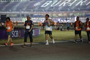 BIB: 3440
                            <button type="button" onclick="openModal(14540788)" class="btn btn-primary btn-sm float-right btn-popup" data-toggle="modal" data-target=".modal-high-quality">
                        <i class="fas fa-shopping-cart"></i> Add to Cart
                    </button>
                                            <button type="button" onclick="isThisMe(14540788, true)" class="btn btn-success btn-sm float-right btn-popup btn-isme hidden" data-toggle="tooltip" data-placement="bottom" title="นี่คือรูปของคุณใช่ไหม คลิกที่นี่เพื่อเอาเข้าอัลบั้ม">
                        <i class="fas fa-plus"></i> Add to album
                    </button>
                    <button type="button" onclick="isThisMe(14540788, false)" class="btn btn-warning btn-sm float-right btn-popup btn-isnotme hidden">
                        <i class="fas fa-ban"></i> Remove from album
                    </button>