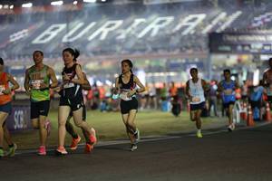 BIB: 2635
                            <button type="button" onclick="openModal(14517809)" class="btn btn-primary btn-sm float-right btn-popup" data-toggle="modal" data-target=".modal-high-quality">
                        <i class="fas fa-shopping-cart"></i> Add to Cart
                    </button>
                                            <button type="button" onclick="isThisMe(14517809, true)" class="btn btn-success btn-sm float-right btn-popup btn-isme hidden" data-toggle="tooltip" data-placement="bottom" title="นี่คือรูปของคุณใช่ไหม คลิกที่นี่เพื่อเอาเข้าอัลบั้ม">
                        <i class="fas fa-plus"></i> Add to album
                    </button>
                    <button type="button" onclick="isThisMe(14517809, false)" class="btn btn-warning btn-sm float-right btn-popup btn-isnotme hidden">
                        <i class="fas fa-ban"></i> Remove from album
                    </button>