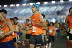 BIB: 140, 204
                            <button type="button" onclick="openModal(14451207)" class="btn btn-primary btn-sm float-right btn-popup" data-toggle="modal" data-target=".modal-high-quality">
                        <i class="fas fa-shopping-cart"></i> Add to Cart
                    </button>
                                            <button type="button" onclick="isThisMe(14451207, true)" class="btn btn-success btn-sm float-right btn-popup btn-isme hidden" data-toggle="tooltip" data-placement="bottom" title="นี่คือรูปของคุณใช่ไหม คลิกที่นี่เพื่อเอาเข้าอัลบั้ม">
                        <i class="fas fa-plus"></i> Add to album
                    </button>
                    <button type="button" onclick="isThisMe(14451207, false)" class="btn btn-warning btn-sm float-right btn-popup btn-isnotme hidden">
                        <i class="fas fa-ban"></i> Remove from album
                    </button>