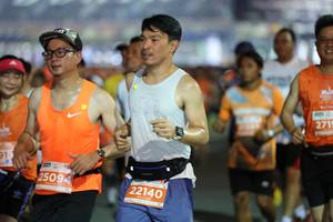 BIB: 2719, 25094, 22140
                            <button type="button" onclick="openModal(14644277)" class="btn btn-primary btn-sm float-right btn-popup" data-toggle="modal" data-target=".modal-high-quality">
                        <i class="fas fa-shopping-cart"></i> Add to Cart
                    </button>
                                            <button type="button" onclick="isThisMe(14644277, true)" class="btn btn-success btn-sm float-right btn-popup btn-isme hidden" data-toggle="tooltip" data-placement="bottom" title="นี่คือรูปของคุณใช่ไหม คลิกที่นี่เพื่อเอาเข้าอัลบั้ม">
                        <i class="fas fa-plus"></i> Add to album
                    </button>
                    <button type="button" onclick="isThisMe(14644277, false)" class="btn btn-warning btn-sm float-right btn-popup btn-isnotme hidden">
                        <i class="fas fa-ban"></i> Remove from album
                    </button>