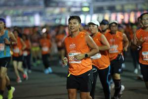 BIB: 206
                            <button type="button" onclick="openModal(14374436)" class="btn btn-primary btn-sm float-right btn-popup" data-toggle="modal" data-target=".modal-high-quality">
                        <i class="fas fa-shopping-cart"></i> Add to Cart
                    </button>
                                            <button type="button" onclick="isThisMe(14374436, true)" class="btn btn-success btn-sm float-right btn-popup btn-isme hidden" data-toggle="tooltip" data-placement="bottom" title="นี่คือรูปของคุณใช่ไหม คลิกที่นี่เพื่อเอาเข้าอัลบั้ม">
                        <i class="fas fa-plus"></i> Add to album
                    </button>
                    <button type="button" onclick="isThisMe(14374436, false)" class="btn btn-warning btn-sm float-right btn-popup btn-isnotme hidden">
                        <i class="fas fa-ban"></i> Remove from album
                    </button>