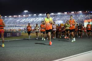 BIB: 21072
                            <button type="button" onclick="openModal(14537927)" class="btn btn-primary btn-sm float-right btn-popup" data-toggle="modal" data-target=".modal-high-quality">
                        <i class="fas fa-shopping-cart"></i> Add to Cart
                    </button>
                                            <button type="button" onclick="isThisMe(14537927, true)" class="btn btn-success btn-sm float-right btn-popup btn-isme hidden" data-toggle="tooltip" data-placement="bottom" title="นี่คือรูปของคุณใช่ไหม คลิกที่นี่เพื่อเอาเข้าอัลบั้ม">
                        <i class="fas fa-plus"></i> Add to album
                    </button>
                    <button type="button" onclick="isThisMe(14537927, false)" class="btn btn-warning btn-sm float-right btn-popup btn-isnotme hidden">
                        <i class="fas fa-ban"></i> Remove from album
                    </button>