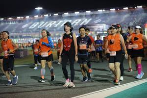 BIB: 25926, 28634, 29329, 29186
                            <button type="button" onclick="openModal(14519662)" class="btn btn-primary btn-sm float-right btn-popup" data-toggle="modal" data-target=".modal-high-quality">
                        <i class="fas fa-shopping-cart"></i> Add to Cart
                    </button>
                                            <button type="button" onclick="isThisMe(14519662, true)" class="btn btn-success btn-sm float-right btn-popup btn-isme hidden" data-toggle="tooltip" data-placement="bottom" title="นี่คือรูปของคุณใช่ไหม คลิกที่นี่เพื่อเอาเข้าอัลบั้ม">
                        <i class="fas fa-plus"></i> Add to album
                    </button>
                    <button type="button" onclick="isThisMe(14519662, false)" class="btn btn-warning btn-sm float-right btn-popup btn-isnotme hidden">
                        <i class="fas fa-ban"></i> Remove from album
                    </button>