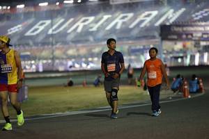 BIB: 45394, 0936, 22581
                            <button type="button" onclick="openModal(14564883)" class="btn btn-primary btn-sm float-right btn-popup" data-toggle="modal" data-target=".modal-high-quality">
                        <i class="fas fa-shopping-cart"></i> Add to Cart
                    </button>
                                            <button type="button" onclick="isThisMe(14564883, true)" class="btn btn-success btn-sm float-right btn-popup btn-isme hidden" data-toggle="tooltip" data-placement="bottom" title="นี่คือรูปของคุณใช่ไหม คลิกที่นี่เพื่อเอาเข้าอัลบั้ม">
                        <i class="fas fa-plus"></i> Add to album
                    </button>
                    <button type="button" onclick="isThisMe(14564883, false)" class="btn btn-warning btn-sm float-right btn-popup btn-isnotme hidden">
                        <i class="fas fa-ban"></i> Remove from album
                    </button>