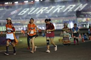 BIB: 232
                            <button type="button" onclick="openModal(14554530)" class="btn btn-primary btn-sm float-right btn-popup" data-toggle="modal" data-target=".modal-high-quality">
                        <i class="fas fa-shopping-cart"></i> Add to Cart
                    </button>
                                            <button type="button" onclick="isThisMe(14554530, true)" class="btn btn-success btn-sm float-right btn-popup btn-isme hidden" data-toggle="tooltip" data-placement="bottom" title="นี่คือรูปของคุณใช่ไหม คลิกที่นี่เพื่อเอาเข้าอัลบั้ม">
                        <i class="fas fa-plus"></i> Add to album
                    </button>
                    <button type="button" onclick="isThisMe(14554530, false)" class="btn btn-warning btn-sm float-right btn-popup btn-isnotme hidden">
                        <i class="fas fa-ban"></i> Remove from album
                    </button>