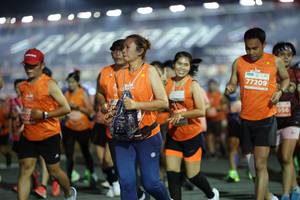 BIB: 77209, 056, 1420
                            <button type="button" onclick="openModal(14479780)" class="btn btn-primary btn-sm float-right btn-popup" data-toggle="modal" data-target=".modal-high-quality">
                        <i class="fas fa-shopping-cart"></i> Add to Cart
                    </button>
                                            <button type="button" onclick="isThisMe(14479780, true)" class="btn btn-success btn-sm float-right btn-popup btn-isme hidden" data-toggle="tooltip" data-placement="bottom" title="นี่คือรูปของคุณใช่ไหม คลิกที่นี่เพื่อเอาเข้าอัลบั้ม">
                        <i class="fas fa-plus"></i> Add to album
                    </button>
                    <button type="button" onclick="isThisMe(14479780, false)" class="btn btn-warning btn-sm float-right btn-popup btn-isnotme hidden">
                        <i class="fas fa-ban"></i> Remove from album
                    </button>