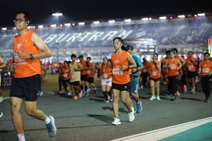 BIB: 282
                            <button type="button" onclick="openModal(14513337)" class="btn btn-primary btn-sm float-right btn-popup" data-toggle="modal" data-target=".modal-high-quality">
                        <i class="fas fa-shopping-cart"></i> Add to Cart
                    </button>
                                            <button type="button" onclick="isThisMe(14513337, true)" class="btn btn-success btn-sm float-right btn-popup btn-isme hidden" data-toggle="tooltip" data-placement="bottom" title="นี่คือรูปของคุณใช่ไหม คลิกที่นี่เพื่อเอาเข้าอัลบั้ม">
                        <i class="fas fa-plus"></i> Add to album
                    </button>
                    <button type="button" onclick="isThisMe(14513337, false)" class="btn btn-warning btn-sm float-right btn-popup btn-isnotme hidden">
                        <i class="fas fa-ban"></i> Remove from album
                    </button>