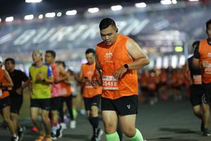 BIB: 201, 25459
                            <button type="button" onclick="openModal(14509354)" class="btn btn-primary btn-sm float-right btn-popup" data-toggle="modal" data-target=".modal-high-quality">
                        <i class="fas fa-shopping-cart"></i> Add to Cart
                    </button>
                                            <button type="button" onclick="isThisMe(14509354, true)" class="btn btn-success btn-sm float-right btn-popup btn-isme hidden" data-toggle="tooltip" data-placement="bottom" title="นี่คือรูปของคุณใช่ไหม คลิกที่นี่เพื่อเอาเข้าอัลบั้ม">
                        <i class="fas fa-plus"></i> Add to album
                    </button>
                    <button type="button" onclick="isThisMe(14509354, false)" class="btn btn-warning btn-sm float-right btn-popup btn-isnotme hidden">
                        <i class="fas fa-ban"></i> Remove from album
                    </button>