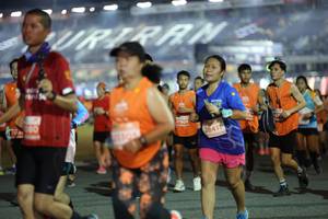 BIB: 2841
                            <button type="button" onclick="openModal(14464375)" class="btn btn-primary btn-sm float-right btn-popup" data-toggle="modal" data-target=".modal-high-quality">
                        <i class="fas fa-shopping-cart"></i> Add to Cart
                    </button>
                                            <button type="button" onclick="isThisMe(14464375, true)" class="btn btn-success btn-sm float-right btn-popup btn-isme hidden" data-toggle="tooltip" data-placement="bottom" title="นี่คือรูปของคุณใช่ไหม คลิกที่นี่เพื่อเอาเข้าอัลบั้ม">
                        <i class="fas fa-plus"></i> Add to album
                    </button>
                    <button type="button" onclick="isThisMe(14464375, false)" class="btn btn-warning btn-sm float-right btn-popup btn-isnotme hidden">
                        <i class="fas fa-ban"></i> Remove from album
                    </button>