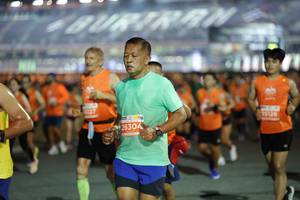 BIB: 76126, 26304
                            <button type="button" onclick="openModal(14402264)" class="btn btn-primary btn-sm float-right btn-popup" data-toggle="modal" data-target=".modal-high-quality">
                        <i class="fas fa-shopping-cart"></i> Add to Cart
                    </button>
                                            <button type="button" onclick="isThisMe(14402264, true)" class="btn btn-success btn-sm float-right btn-popup btn-isme hidden" data-toggle="tooltip" data-placement="bottom" title="นี่คือรูปของคุณใช่ไหม คลิกที่นี่เพื่อเอาเข้าอัลบั้ม">
                        <i class="fas fa-plus"></i> Add to album
                    </button>
                    <button type="button" onclick="isThisMe(14402264, false)" class="btn btn-warning btn-sm float-right btn-popup btn-isnotme hidden">
                        <i class="fas fa-ban"></i> Remove from album
                    </button>