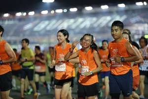 BIB: 22580, 0917
                            <button type="button" onclick="openModal(14423131)" class="btn btn-primary btn-sm float-right btn-popup" data-toggle="modal" data-target=".modal-high-quality">
                        <i class="fas fa-shopping-cart"></i> Add to Cart
                    </button>
                                            <button type="button" onclick="isThisMe(14423131, true)" class="btn btn-success btn-sm float-right btn-popup btn-isme hidden" data-toggle="tooltip" data-placement="bottom" title="นี่คือรูปของคุณใช่ไหม คลิกที่นี่เพื่อเอาเข้าอัลบั้ม">
                        <i class="fas fa-plus"></i> Add to album
                    </button>
                    <button type="button" onclick="isThisMe(14423131, false)" class="btn btn-warning btn-sm float-right btn-popup btn-isnotme hidden">
                        <i class="fas fa-ban"></i> Remove from album
                    </button>