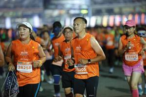 BIB: 23195, 28258, 75205
                            <button type="button" onclick="openModal(14375523)" class="btn btn-primary btn-sm float-right btn-popup" data-toggle="modal" data-target=".modal-high-quality">
                        <i class="fas fa-shopping-cart"></i> Add to Cart
                    </button>
                                            <button type="button" onclick="isThisMe(14375523, true)" class="btn btn-success btn-sm float-right btn-popup btn-isme hidden" data-toggle="tooltip" data-placement="bottom" title="นี่คือรูปของคุณใช่ไหม คลิกที่นี่เพื่อเอาเข้าอัลบั้ม">
                        <i class="fas fa-plus"></i> Add to album
                    </button>
                    <button type="button" onclick="isThisMe(14375523, false)" class="btn btn-warning btn-sm float-right btn-popup btn-isnotme hidden">
                        <i class="fas fa-ban"></i> Remove from album
                    </button>