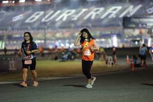 BIB: 2306
                            <button type="button" onclick="openModal(14547699)" class="btn btn-primary btn-sm float-right btn-popup" data-toggle="modal" data-target=".modal-high-quality">
                        <i class="fas fa-shopping-cart"></i> Add to Cart
                    </button>
                                            <button type="button" onclick="isThisMe(14547699, true)" class="btn btn-success btn-sm float-right btn-popup btn-isme hidden" data-toggle="tooltip" data-placement="bottom" title="นี่คือรูปของคุณใช่ไหม คลิกที่นี่เพื่อเอาเข้าอัลบั้ม">
                        <i class="fas fa-plus"></i> Add to album
                    </button>
                    <button type="button" onclick="isThisMe(14547699, false)" class="btn btn-warning btn-sm float-right btn-popup btn-isnotme hidden">
                        <i class="fas fa-ban"></i> Remove from album
                    </button>