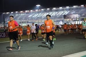 BIB: 21898
                            <button type="button" onclick="openModal(14532443)" class="btn btn-primary btn-sm float-right btn-popup" data-toggle="modal" data-target=".modal-high-quality">
                        <i class="fas fa-shopping-cart"></i> Add to Cart
                    </button>
                                            <button type="button" onclick="isThisMe(14532443, true)" class="btn btn-success btn-sm float-right btn-popup btn-isme hidden" data-toggle="tooltip" data-placement="bottom" title="นี่คือรูปของคุณใช่ไหม คลิกที่นี่เพื่อเอาเข้าอัลบั้ม">
                        <i class="fas fa-plus"></i> Add to album
                    </button>
                    <button type="button" onclick="isThisMe(14532443, false)" class="btn btn-warning btn-sm float-right btn-popup btn-isnotme hidden">
                        <i class="fas fa-ban"></i> Remove from album
                    </button>