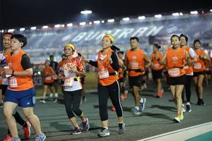 BIB: 7853, 285, 81203
                            <button type="button" onclick="openModal(14521561)" class="btn btn-primary btn-sm float-right btn-popup" data-toggle="modal" data-target=".modal-high-quality">
                        <i class="fas fa-shopping-cart"></i> Add to Cart
                    </button>
                                            <button type="button" onclick="isThisMe(14521561, true)" class="btn btn-success btn-sm float-right btn-popup btn-isme hidden" data-toggle="tooltip" data-placement="bottom" title="นี่คือรูปของคุณใช่ไหม คลิกที่นี่เพื่อเอาเข้าอัลบั้ม">
                        <i class="fas fa-plus"></i> Add to album
                    </button>
                    <button type="button" onclick="isThisMe(14521561, false)" class="btn btn-warning btn-sm float-right btn-popup btn-isnotme hidden">
                        <i class="fas fa-ban"></i> Remove from album
                    </button>