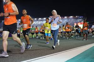 BIB: 29831, 25445
                            <button type="button" onclick="openModal(14611386)" class="btn btn-primary btn-sm float-right btn-popup" data-toggle="modal" data-target=".modal-high-quality">
                        <i class="fas fa-shopping-cart"></i> Add to Cart
                    </button>
                                            <button type="button" onclick="isThisMe(14611386, true)" class="btn btn-success btn-sm float-right btn-popup btn-isme hidden" data-toggle="tooltip" data-placement="bottom" title="นี่คือรูปของคุณใช่ไหม คลิกที่นี่เพื่อเอาเข้าอัลบั้ม">
                        <i class="fas fa-plus"></i> Add to album
                    </button>
                    <button type="button" onclick="isThisMe(14611386, false)" class="btn btn-warning btn-sm float-right btn-popup btn-isnotme hidden">
                        <i class="fas fa-ban"></i> Remove from album
                    </button>