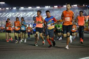 BIB: 2606, 2694
                            <button type="button" onclick="openModal(14592473)" class="btn btn-primary btn-sm float-right btn-popup" data-toggle="modal" data-target=".modal-high-quality">
                        <i class="fas fa-shopping-cart"></i> Add to Cart
                    </button>
                                            <button type="button" onclick="isThisMe(14592473, true)" class="btn btn-success btn-sm float-right btn-popup btn-isme hidden" data-toggle="tooltip" data-placement="bottom" title="นี่คือรูปของคุณใช่ไหม คลิกที่นี่เพื่อเอาเข้าอัลบั้ม">
                        <i class="fas fa-plus"></i> Add to album
                    </button>
                    <button type="button" onclick="isThisMe(14592473, false)" class="btn btn-warning btn-sm float-right btn-popup btn-isnotme hidden">
                        <i class="fas fa-ban"></i> Remove from album
                    </button>