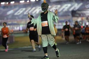 BIB: 25318
                            <button type="button" onclick="openModal(14551788)" class="btn btn-primary btn-sm float-right btn-popup" data-toggle="modal" data-target=".modal-high-quality">
                        <i class="fas fa-shopping-cart"></i> Add to Cart
                    </button>
                                            <button type="button" onclick="isThisMe(14551788, true)" class="btn btn-success btn-sm float-right btn-popup btn-isme hidden" data-toggle="tooltip" data-placement="bottom" title="นี่คือรูปของคุณใช่ไหม คลิกที่นี่เพื่อเอาเข้าอัลบั้ม">
                        <i class="fas fa-plus"></i> Add to album
                    </button>
                    <button type="button" onclick="isThisMe(14551788, false)" class="btn btn-warning btn-sm float-right btn-popup btn-isnotme hidden">
                        <i class="fas fa-ban"></i> Remove from album
                    </button>