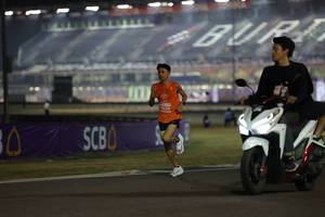 BIB: 
                            <button type="button" onclick="openModal(14507110)" class="btn btn-primary btn-sm float-right btn-popup" data-toggle="modal" data-target=".modal-high-quality">
                        <i class="fas fa-shopping-cart"></i> Add to Cart
                    </button>
                                            <button type="button" onclick="isThisMe(14507110, true)" class="btn btn-success btn-sm float-right btn-popup btn-isme hidden" data-toggle="tooltip" data-placement="bottom" title="นี่คือรูปของคุณใช่ไหม คลิกที่นี่เพื่อเอาเข้าอัลบั้ม">
                        <i class="fas fa-plus"></i> Add to album
                    </button>
                    <button type="button" onclick="isThisMe(14507110, false)" class="btn btn-warning btn-sm float-right btn-popup btn-isnotme hidden">
                        <i class="fas fa-ban"></i> Remove from album
                    </button>