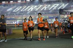 BIB: 5076, 9101, 
                            <button type="button" onclick="openModal(14552142)" class="btn btn-primary btn-sm float-right btn-popup" data-toggle="modal" data-target=".modal-high-quality">
                        <i class="fas fa-shopping-cart"></i> Add to Cart
                    </button>
                                            <button type="button" onclick="isThisMe(14552142, true)" class="btn btn-success btn-sm float-right btn-popup btn-isme hidden" data-toggle="tooltip" data-placement="bottom" title="นี่คือรูปของคุณใช่ไหม คลิกที่นี่เพื่อเอาเข้าอัลบั้ม">
                        <i class="fas fa-plus"></i> Add to album
                    </button>
                    <button type="button" onclick="isThisMe(14552142, false)" class="btn btn-warning btn-sm float-right btn-popup btn-isnotme hidden">
                        <i class="fas fa-ban"></i> Remove from album
                    </button>