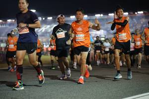 BIB: 20230, 20948, 21682, 25823
                            <button type="button" onclick="openModal(14602354)" class="btn btn-primary btn-sm float-right btn-popup" data-toggle="modal" data-target=".modal-high-quality">
                        <i class="fas fa-shopping-cart"></i> Add to Cart
                    </button>
                                            <button type="button" onclick="isThisMe(14602354, true)" class="btn btn-success btn-sm float-right btn-popup btn-isme hidden" data-toggle="tooltip" data-placement="bottom" title="นี่คือรูปของคุณใช่ไหม คลิกที่นี่เพื่อเอาเข้าอัลบั้ม">
                        <i class="fas fa-plus"></i> Add to album
                    </button>
                    <button type="button" onclick="isThisMe(14602354, false)" class="btn btn-warning btn-sm float-right btn-popup btn-isnotme hidden">
                        <i class="fas fa-ban"></i> Remove from album
                    </button>