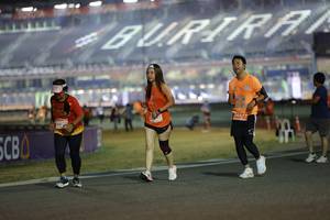 BIB: 26677
                            <button type="button" onclick="openModal(14549053)" class="btn btn-primary btn-sm float-right btn-popup" data-toggle="modal" data-target=".modal-high-quality">
                        <i class="fas fa-shopping-cart"></i> Add to Cart
                    </button>
                                            <button type="button" onclick="isThisMe(14549053, true)" class="btn btn-success btn-sm float-right btn-popup btn-isme hidden" data-toggle="tooltip" data-placement="bottom" title="นี่คือรูปของคุณใช่ไหม คลิกที่นี่เพื่อเอาเข้าอัลบั้ม">
                        <i class="fas fa-plus"></i> Add to album
                    </button>
                    <button type="button" onclick="isThisMe(14549053, false)" class="btn btn-warning btn-sm float-right btn-popup btn-isnotme hidden">
                        <i class="fas fa-ban"></i> Remove from album
                    </button>