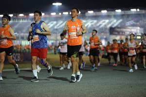 BIB: 9206, 21719, 21178
                            <button type="button" onclick="openModal(14578739)" class="btn btn-primary btn-sm float-right btn-popup" data-toggle="modal" data-target=".modal-high-quality">
                        <i class="fas fa-shopping-cart"></i> Add to Cart
                    </button>
                                            <button type="button" onclick="isThisMe(14578739, true)" class="btn btn-success btn-sm float-right btn-popup btn-isme hidden" data-toggle="tooltip" data-placement="bottom" title="นี่คือรูปของคุณใช่ไหม คลิกที่นี่เพื่อเอาเข้าอัลบั้ม">
                        <i class="fas fa-plus"></i> Add to album
                    </button>
                    <button type="button" onclick="isThisMe(14578739, false)" class="btn btn-warning btn-sm float-right btn-popup btn-isnotme hidden">
                        <i class="fas fa-ban"></i> Remove from album
                    </button>