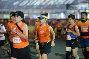 BIB: 22329, 1804, 23062
                            <button type="button" onclick="openModal(14415784)" class="btn btn-primary btn-sm float-right btn-popup" data-toggle="modal" data-target=".modal-high-quality">
                        <i class="fas fa-shopping-cart"></i> Add to Cart
                    </button>
                                            <button type="button" onclick="isThisMe(14415784, true)" class="btn btn-success btn-sm float-right btn-popup btn-isme hidden" data-toggle="tooltip" data-placement="bottom" title="นี่คือรูปของคุณใช่ไหม คลิกที่นี่เพื่อเอาเข้าอัลบั้ม">
                        <i class="fas fa-plus"></i> Add to album
                    </button>
                    <button type="button" onclick="isThisMe(14415784, false)" class="btn btn-warning btn-sm float-right btn-popup btn-isnotme hidden">
                        <i class="fas fa-ban"></i> Remove from album
                    </button>